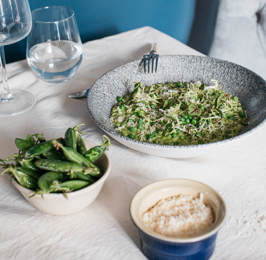 Classic pea risotto
