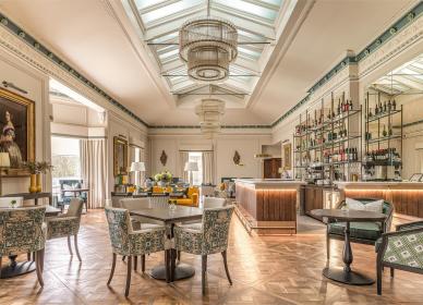 Thackaray's Bar and Bistro