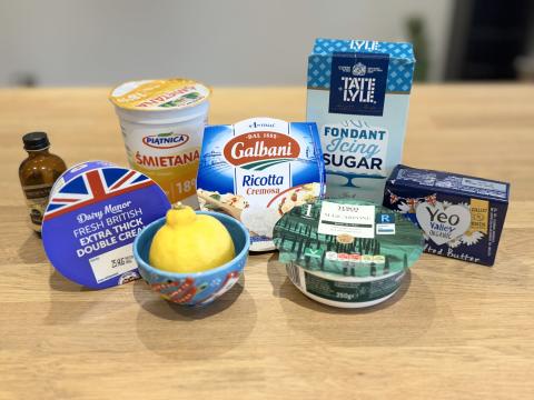 Cheesecake ingredients