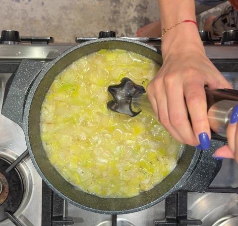 Blending the vegetables for the soup